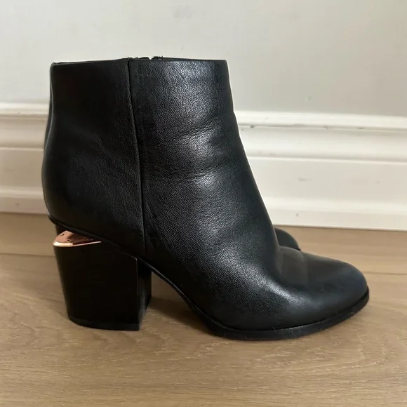 Alexander Wang Black Ankle Boots - Picture 1 of 2